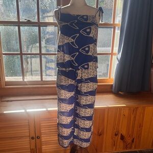 Rose & Olive resort Blue and White Patterned matching top and pants